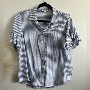 BeachLunchLounge Nisa Stripe Ruffle Sleeve Blouse In Blue Size M